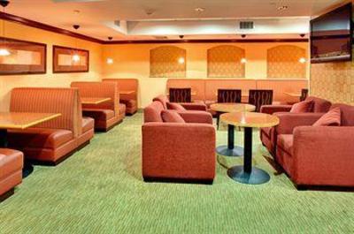 фото отеля Holiday Inn La Mesa