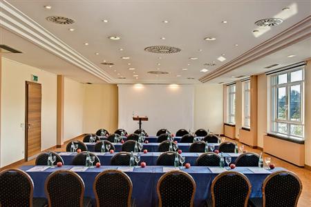 фото отеля Sorat Insel Hotel Regensburg