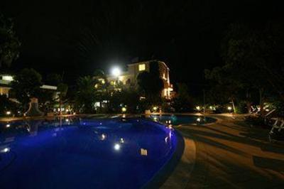 фото отеля Hotel La Bussola Ricadi