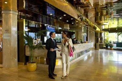 фото отеля Hotel Royal Plaza Montreux