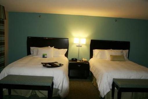 фото отеля Hampton Inn & Suites Crawfordsville