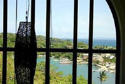 фото отеля The Manor at Puerto Galera