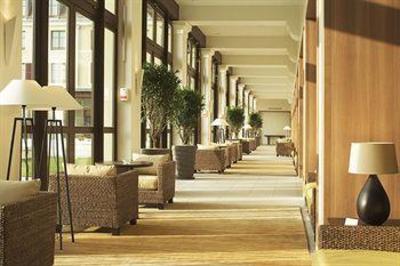 фото отеля Radisson Blu Hotel at Disneyland Paris