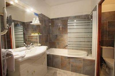 фото отеля Auberge Du Mas De La Feniere Arles