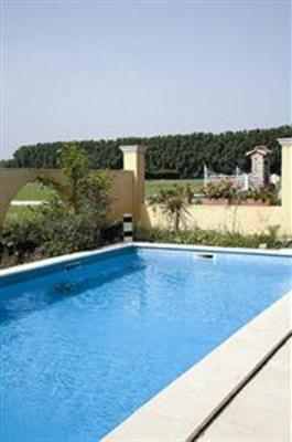 фото отеля Auberge Du Mas De La Feniere Arles