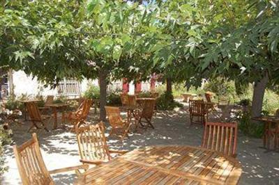 фото отеля Auberge Du Mas De La Feniere Arles