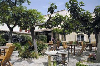 фото отеля Auberge Du Mas De La Feniere Arles
