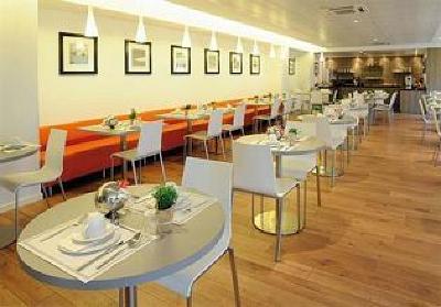фото отеля Residhome Appart Hotel Roissy Village Roissy-en-France
