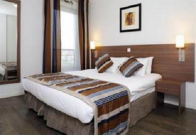 фото отеля Residhome Appart Hotel Roissy Village Roissy-en-France