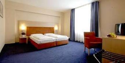 фото отеля InterCityHotel Stuttgart