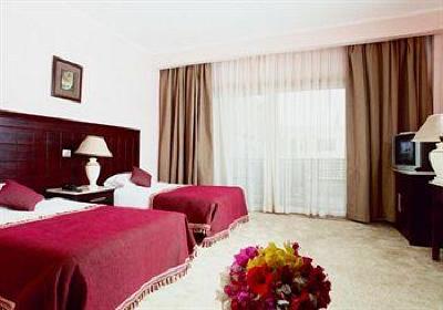 фото отеля Sapphire Suites Hotel