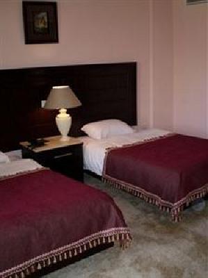 фото отеля Sapphire Suites Hotel