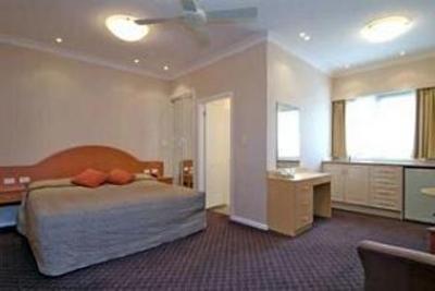 фото отеля Blue Mountains Heritage Motel