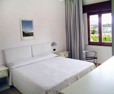 фото отеля Hotel Cossyra