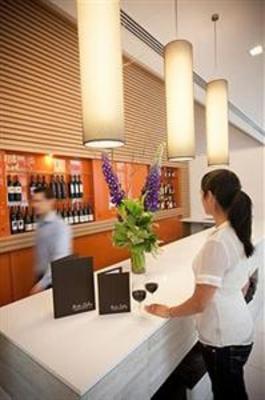 фото отеля Novotel Newcastle Beach