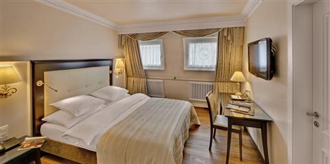 фото отеля Grand Hotel Suisse Majestic