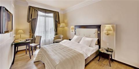 фото отеля Grand Hotel Suisse Majestic