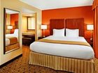 фото отеля Holiday Inn Express Hotel & Suites Huntersville-Birkdale