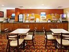 фото отеля Holiday Inn Express Hotel & Suites Huntersville-Birkdale