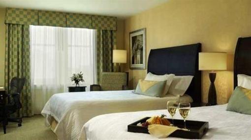 фото отеля Hilton Garden Inn Jackson Downtown