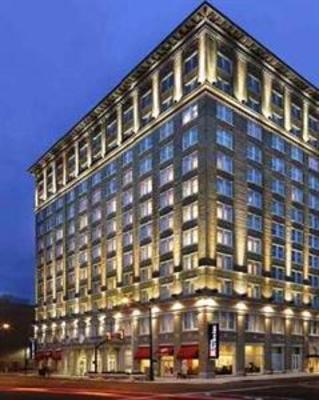 фото отеля Hilton Garden Inn Jackson Downtown