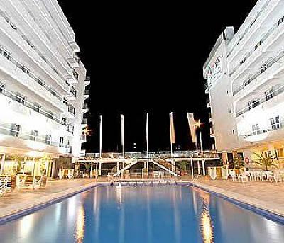 фото отеля Fiesta Park Hotel