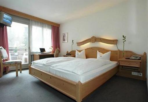 фото отеля Hotel Surpunt Flims