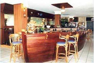 фото отеля Les Voiliers Yacht Club Hotel