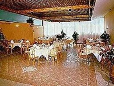 фото отеля Hotel 1 Maggio Trezzano Rosa