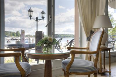 фото отеля Hotel Am Yachthafen Waren (Muritz)