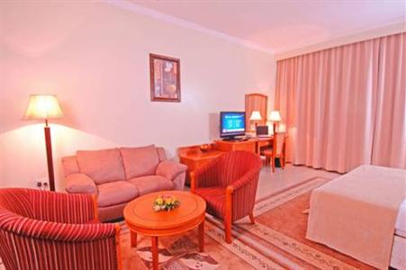 фото отеля Ezdan Hotel & Suites