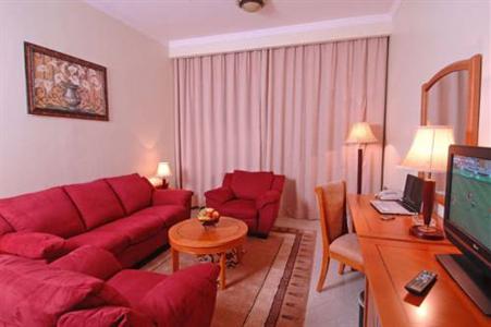 фото отеля Ezdan Hotel & Suites