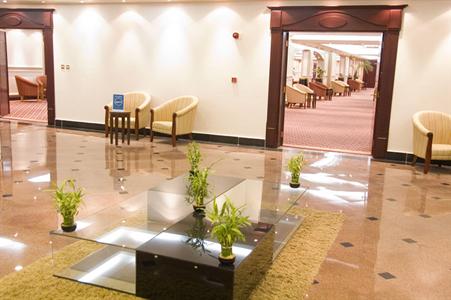 фото отеля Ezdan Hotel & Suites