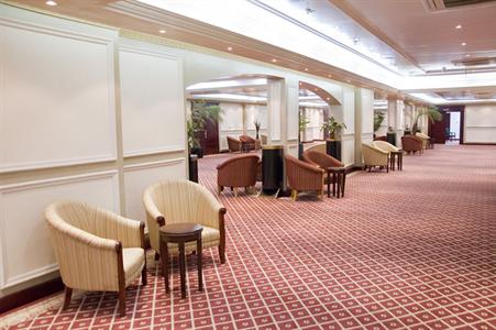 фото отеля Ezdan Hotel & Suites