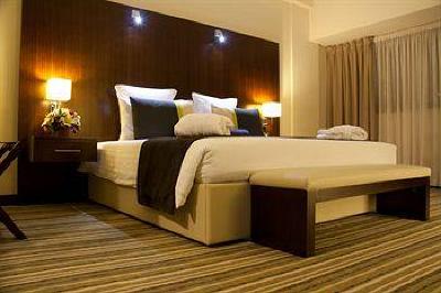 фото отеля Avari Dubai Hotel