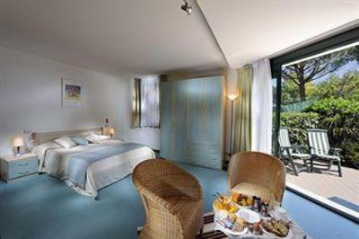 фото отеля Hotel Delle Nazioni Lignano Sabbiadoro