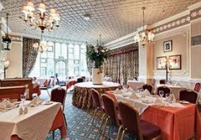 фото отеля Plough and Harrow Hotel