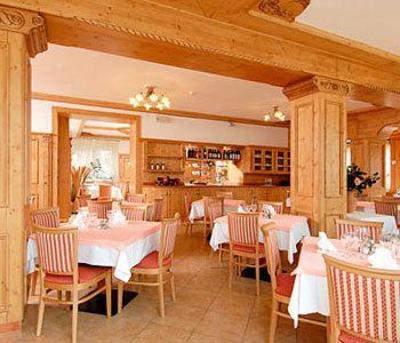 фото отеля Albergo Mezzolago