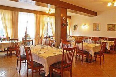 фото отеля Albergo Mezzolago