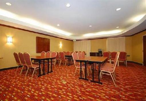 фото отеля Courtyard by Marriott Merced