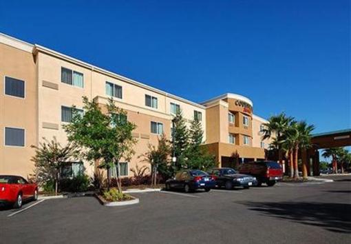 фото отеля Courtyard by Marriott Merced