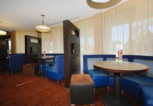 фото отеля Courtyard by Marriott Merced