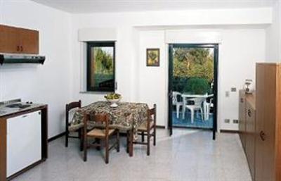 фото отеля Hotel Villaggio Alkantara Giardini Naxos