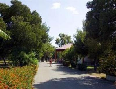 фото отеля Hotel Villaggio Alkantara Giardini Naxos