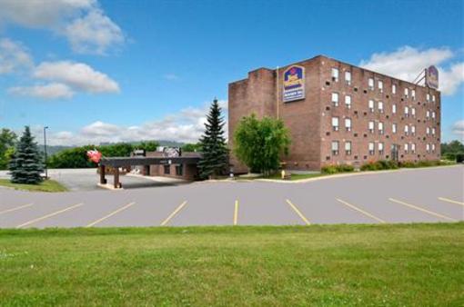 фото отеля BEST WESTERN Renfrew Inn & Conference Centre