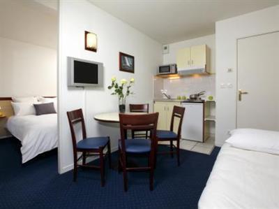 фото отеля City Chateau des Ducs Apartment Nantes