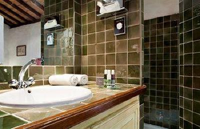 фото отеля Hostellerie Le Castellas