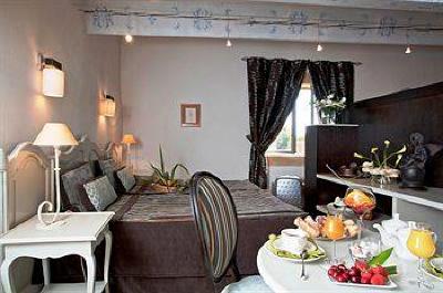 фото отеля Hostellerie Le Castellas