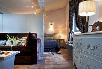 фото отеля Hostellerie Le Castellas