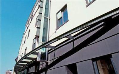 фото отеля Hotel Cristall Köln